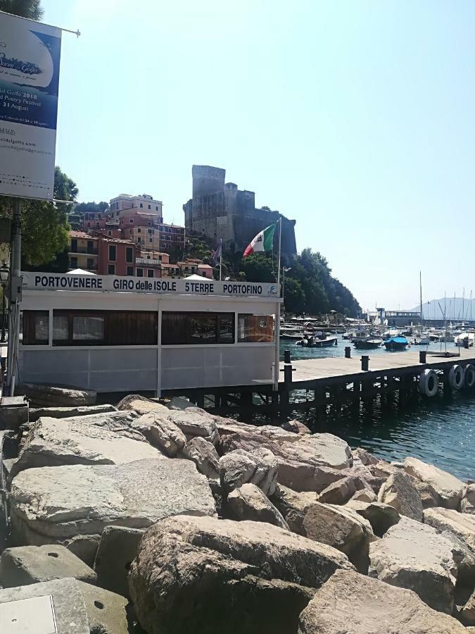 Apartmán Il Faro Dei Poeti Lerici Exteriér fotografie