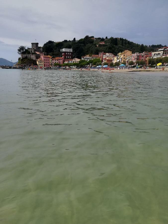 Apartmán Il Faro Dei Poeti Lerici Exteriér fotografie